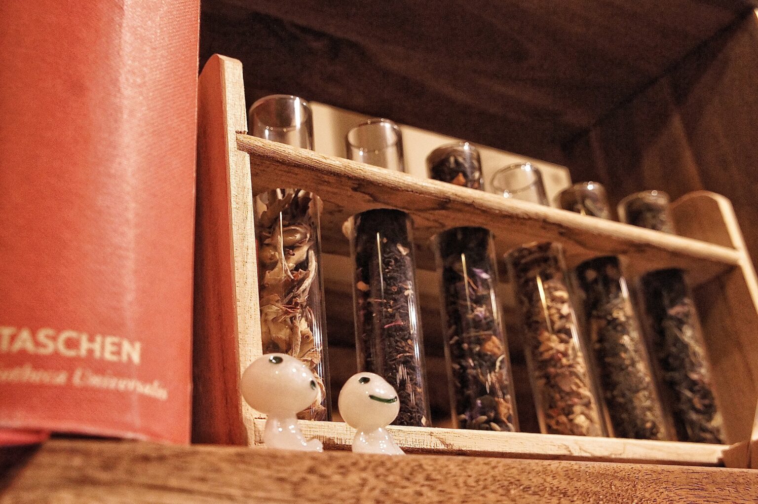 Echantillons de thés et kodama